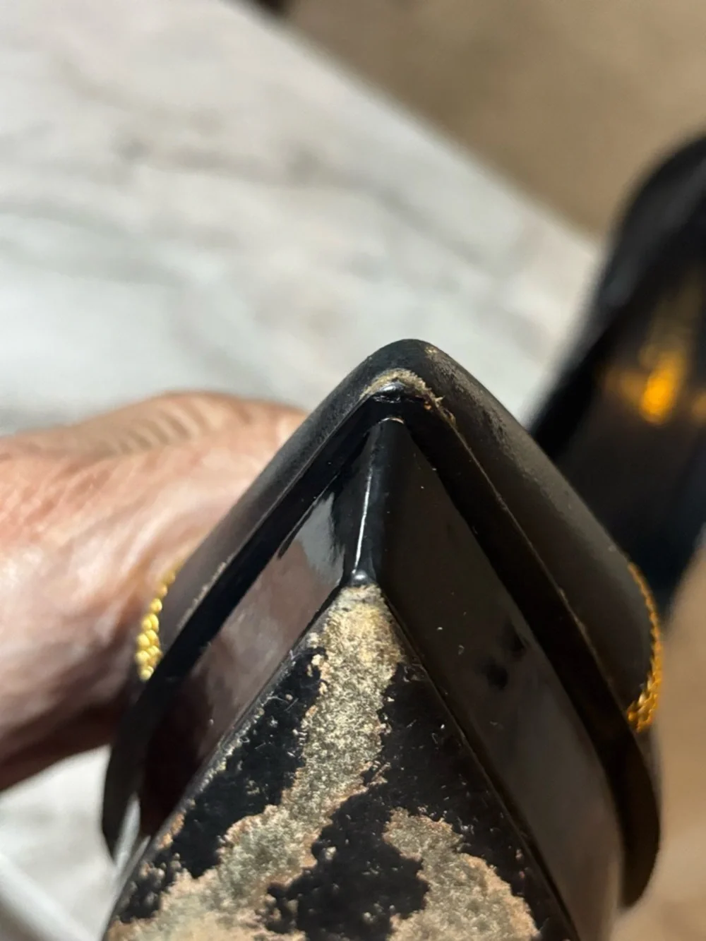 Saint Laurent Black Patent Leather Pointed Toe Pumps w/ Gold Chain Trim Sz 37.5
